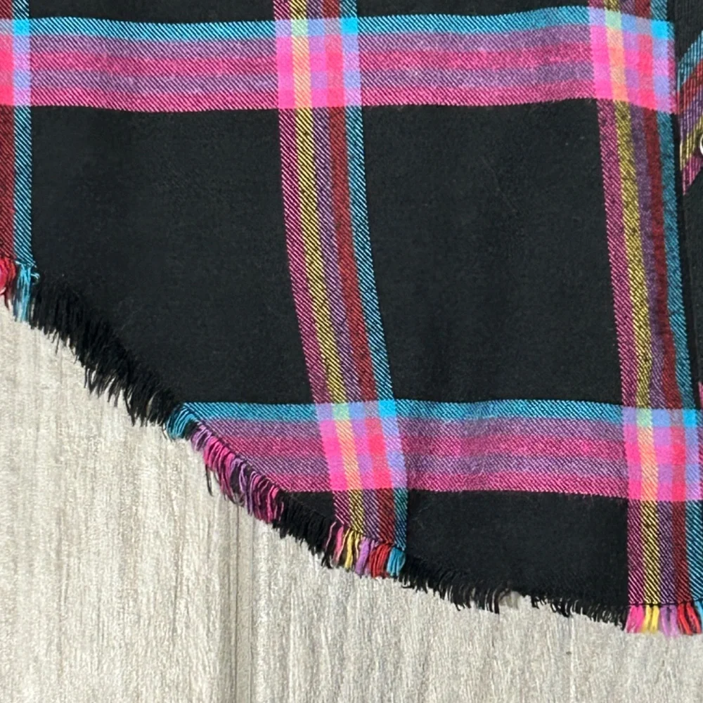 LIKE NEW! Women's Rails Black/Hot Pink Plaid Flannel Button Down - XS - Picture 10 of 12